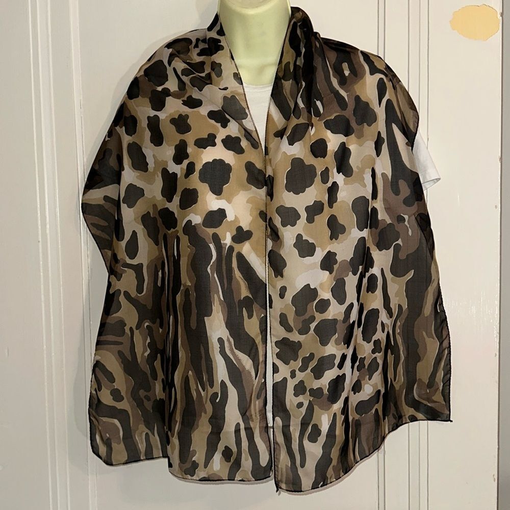 Vintage Accessory Street animal print semi sheer polyester long scarf